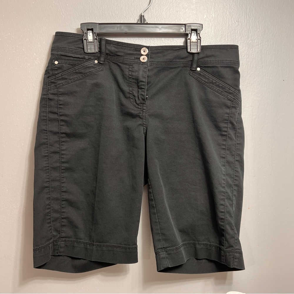 White House | Black Market Women's Black Shorts